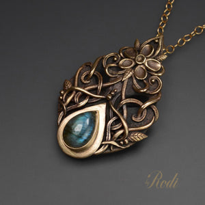 Freedom - Bronze Pendant With Labradorite