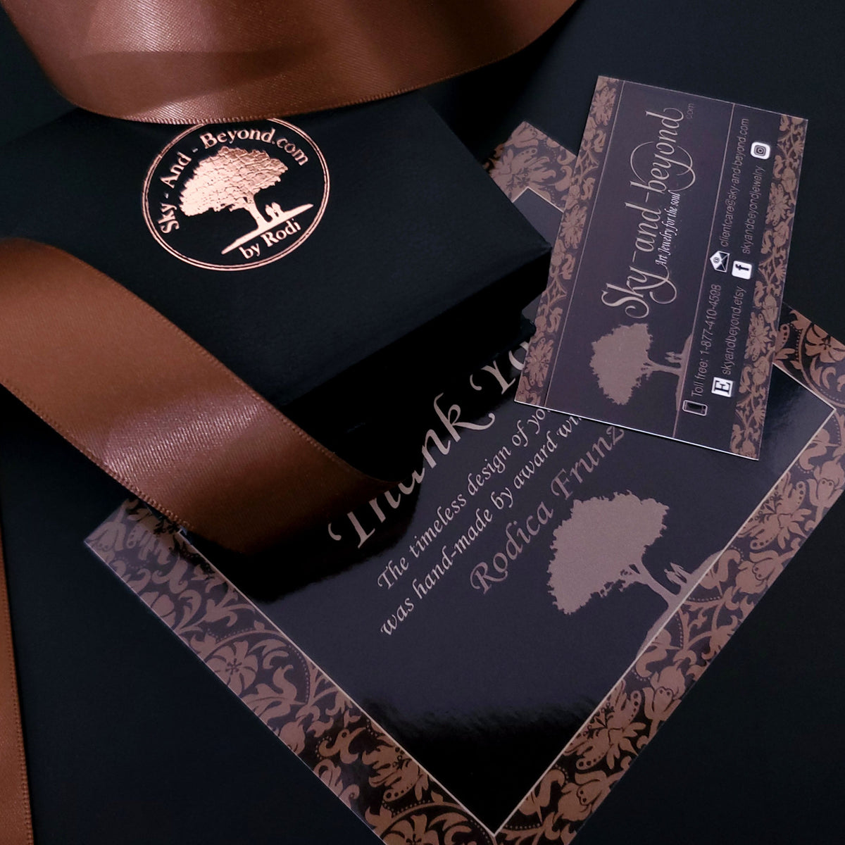 Sterling Silver with Spinel and Cubic Zirconia Stones Pendant and Necklace - Clear Light Mind