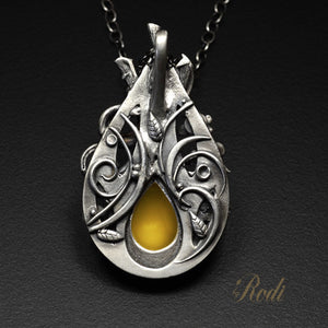 BeeLoved - Fine Silver Pendant With Mango Chalcedony