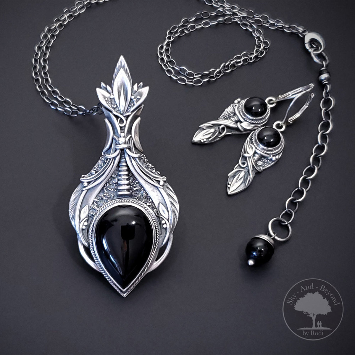 Clarity - Fine Silver With Onyx Pendant Earrings Set