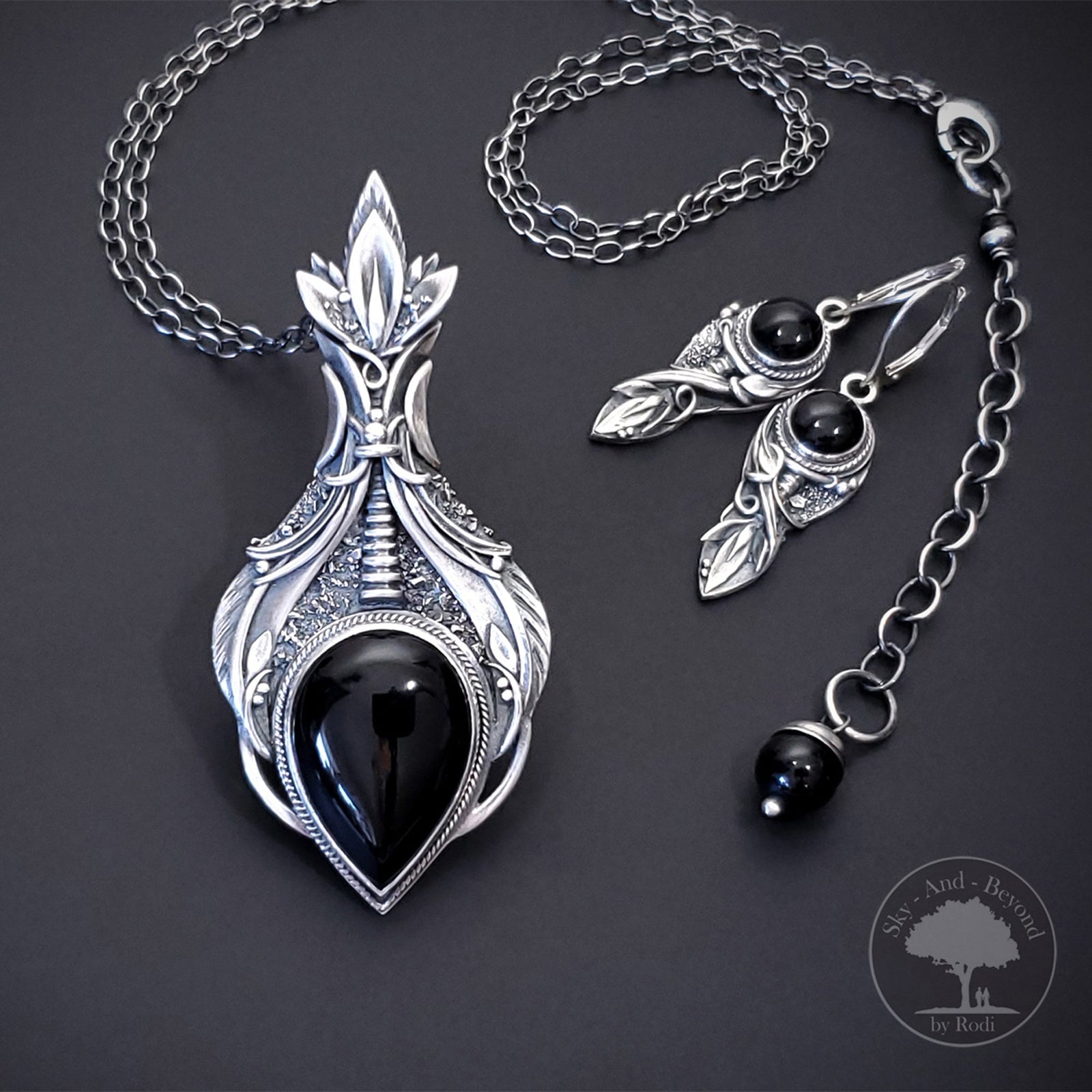 Clarity - Fine Silver With Onyx Pendant Earrings Set