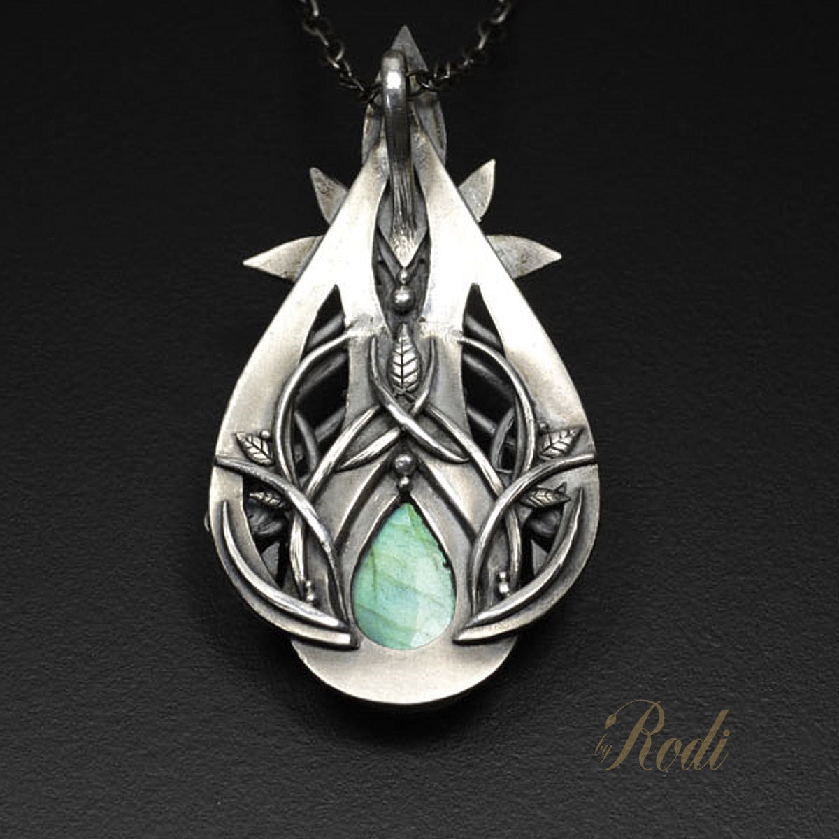 Divine Dance - Fine Silver Pendant With Labradorite