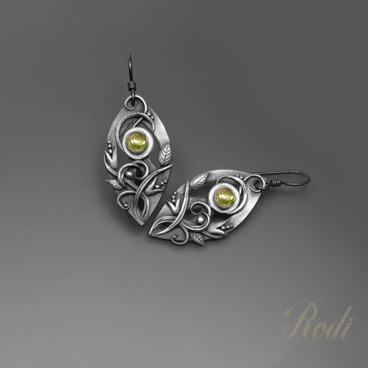 Esprit – Custom Made Silver Earrings