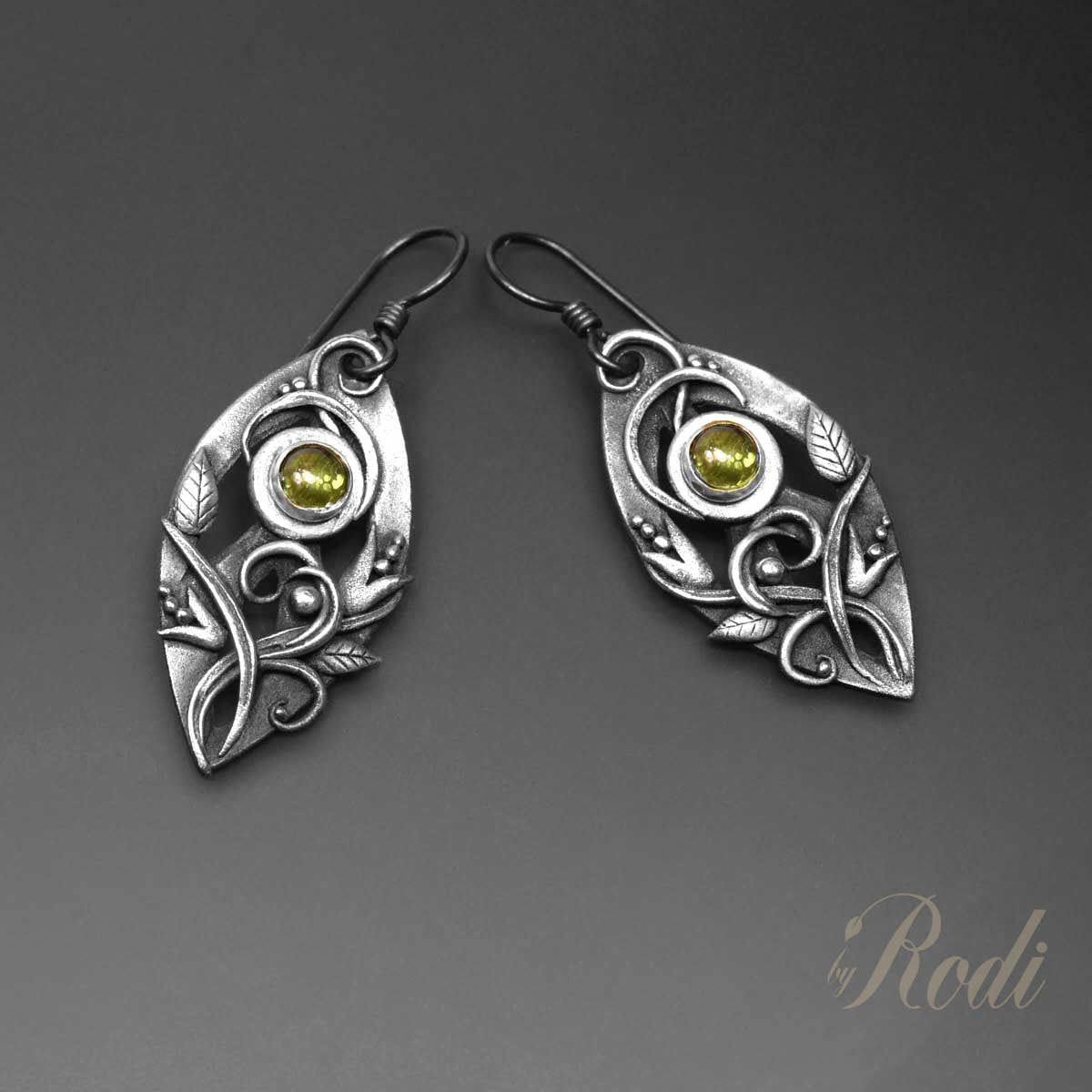 Esprit – Custom Made Silver Earrings