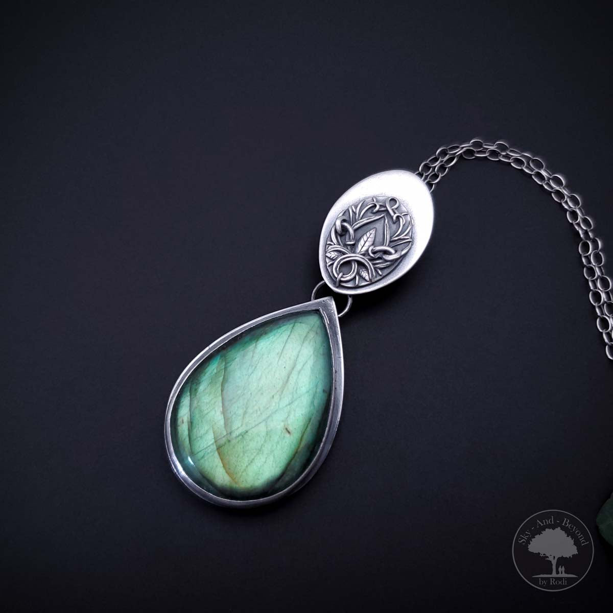 Forest Spirit - Fine Silver Pendant With Labradorite