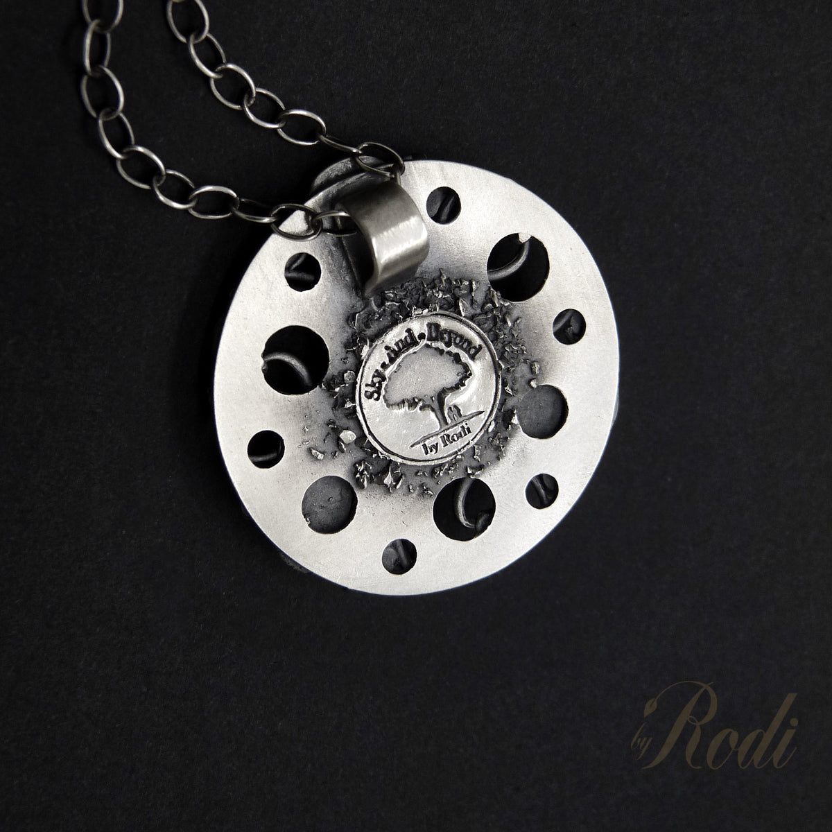 Forever - Fine Silver Mandala Pendant With Labradorite