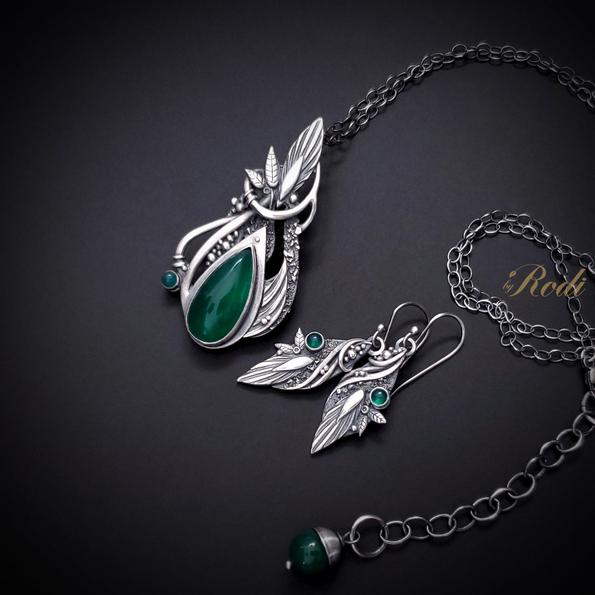 Serenity - Fine Silver Pendant / Complementing Earrings Set With Green Onyx